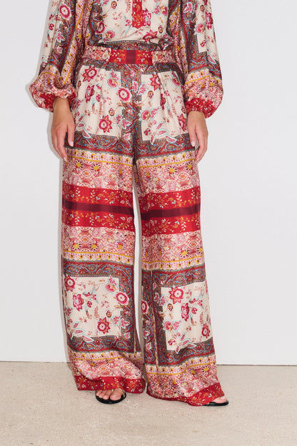 Pantalone Romance