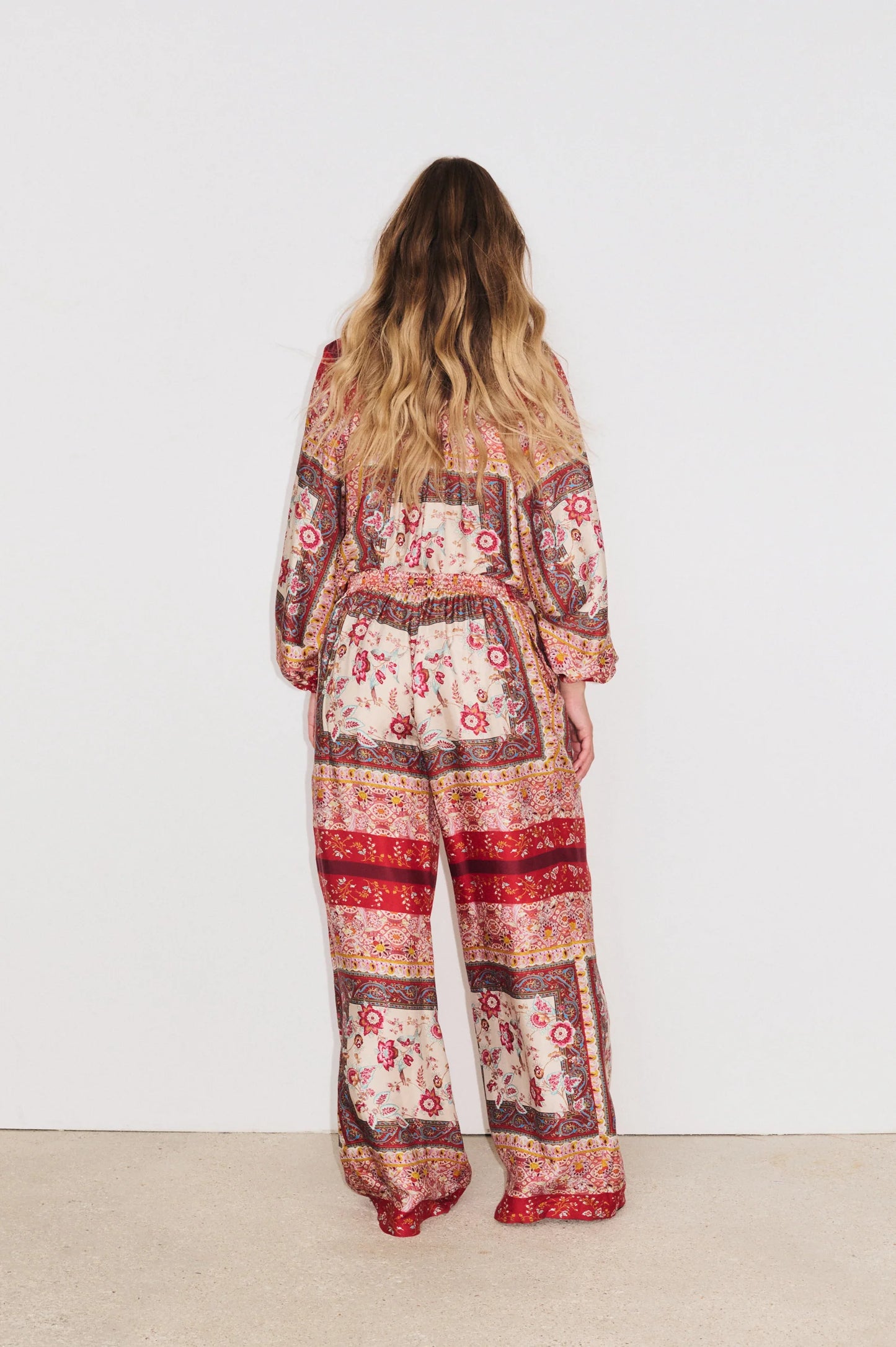 Pantalone Romance