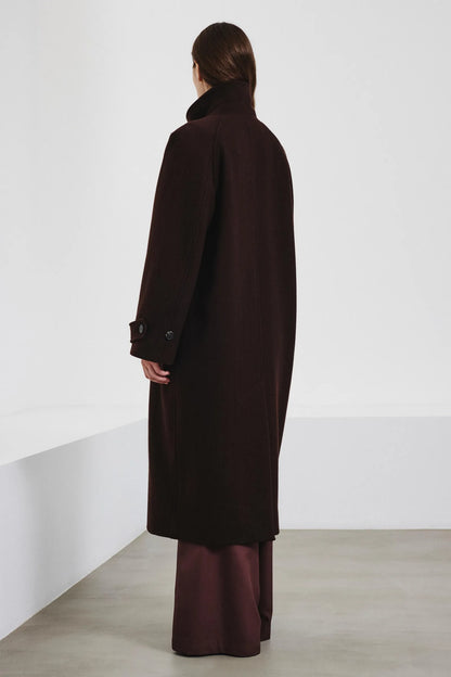 Cappotto doppiopetto in panno di lana e cashmere