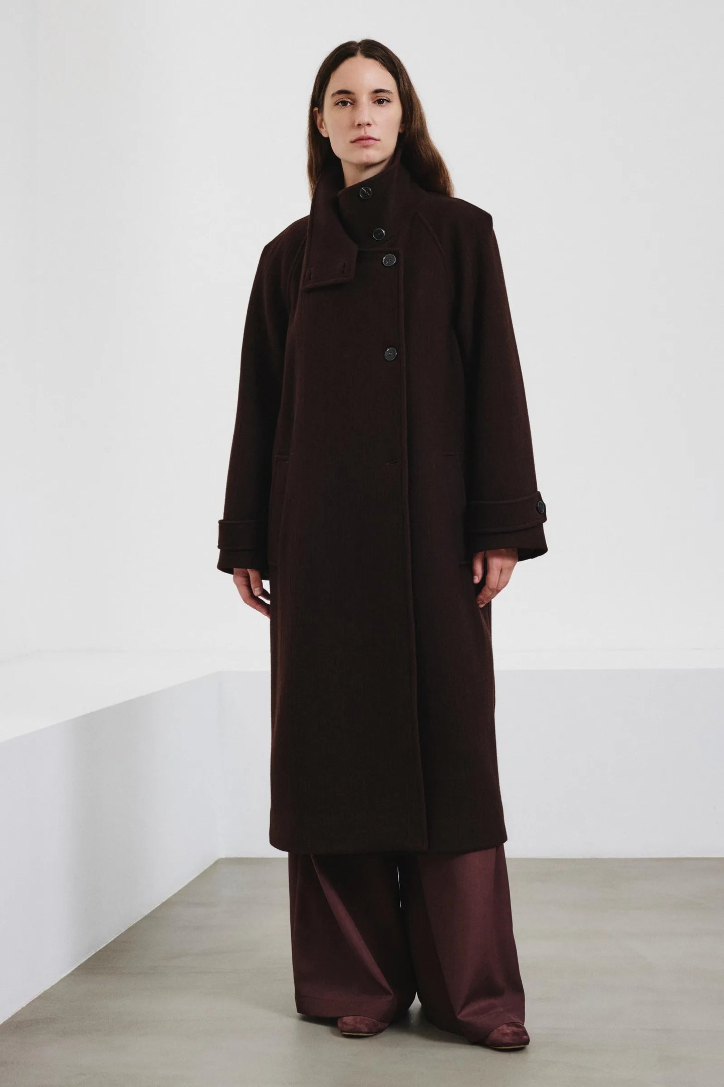Cappotto doppiopetto in panno di lana e cashmere