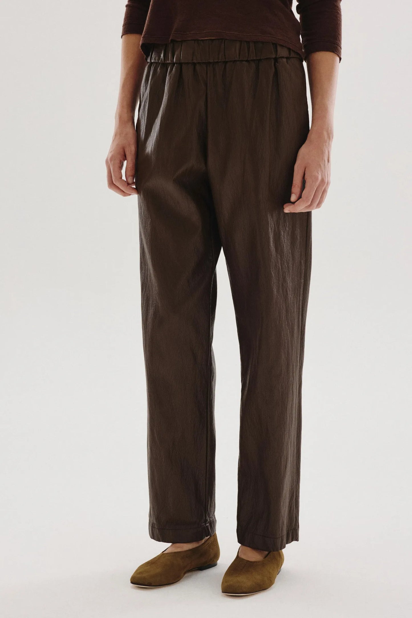 Pantalone jogging in ecopelle