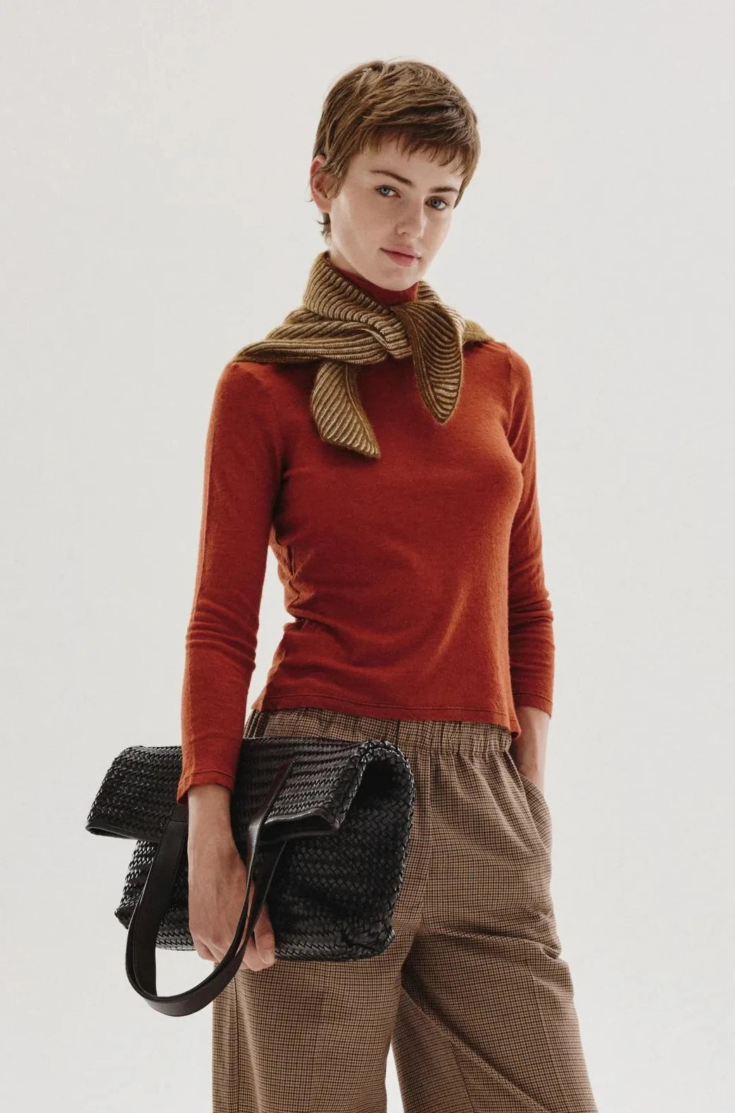 Foulard in maglia vanisè in alpaca e lana
