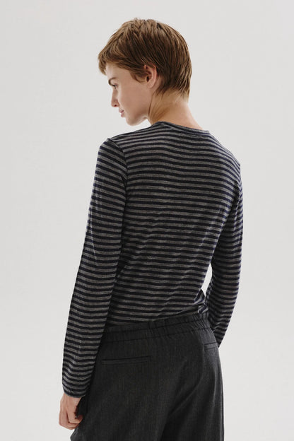 T-shirt in jersey rigato di lana navy