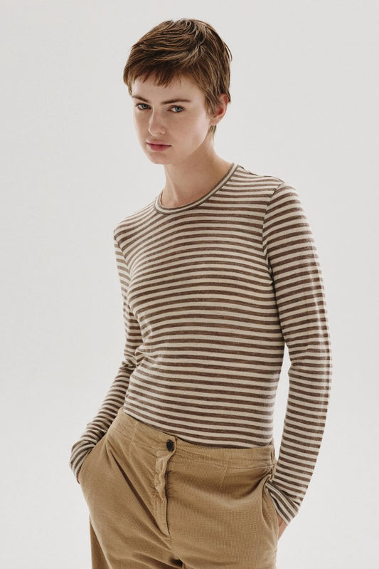 T-shirt in jersey rigato di lana tortora